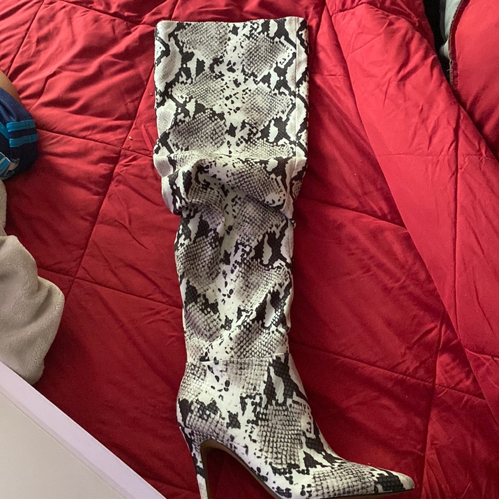 Snakeskin jessica simpson thigh high boots
